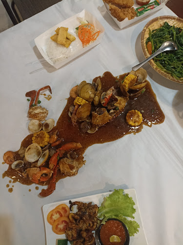 Comentarii opinii despre Warung Laut by Condong Square