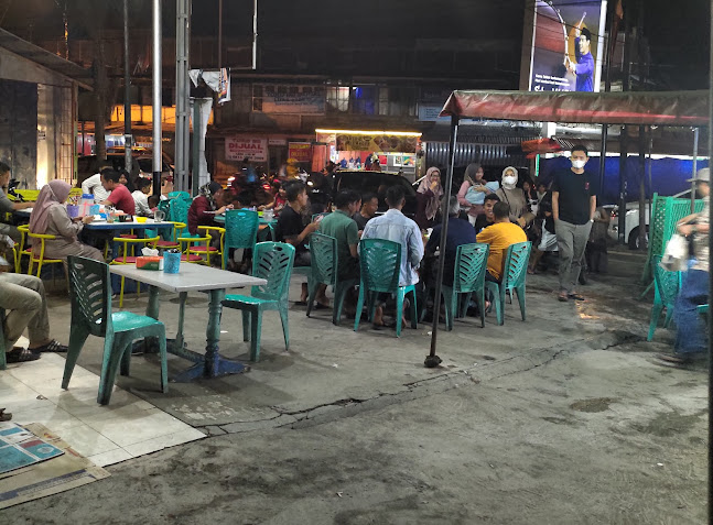 Martabak Mesir & Nasi Goreng Simpang Berok