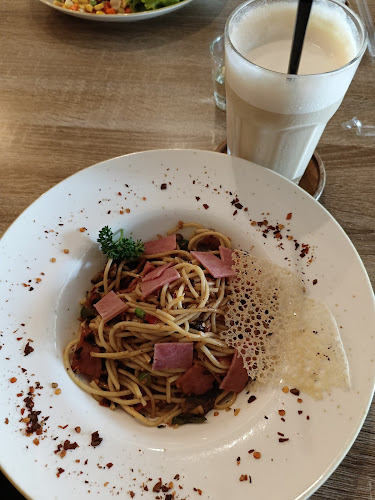 Borrel coffee & eatery - Kota Semarang