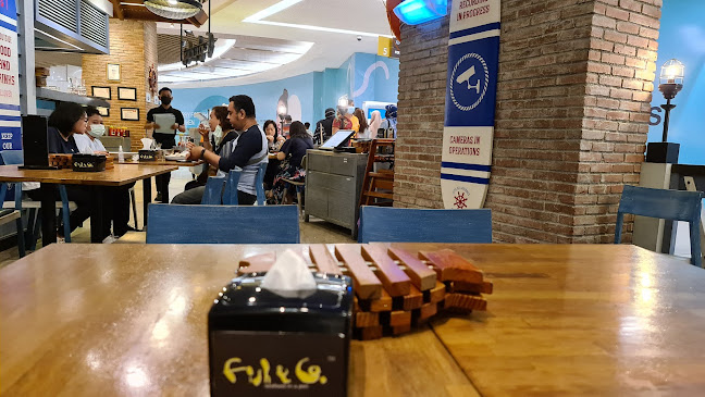 Fish & Co. - Tunjungan Plaza 5 - Surabaya