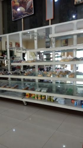 Subur Bakery - Gastronomi dan perhotelan
