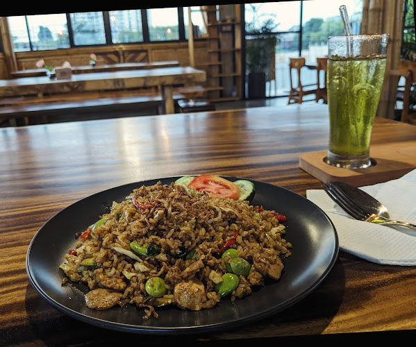 Teratai Cafe & Resto