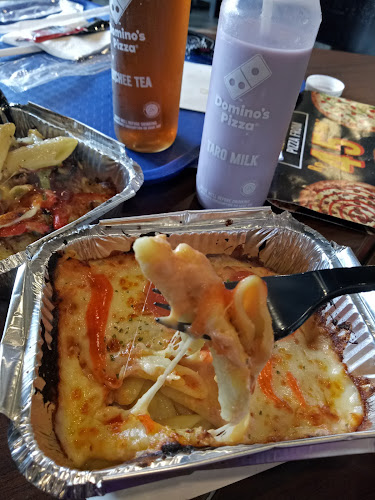 Opinii despre Domino's Pizza - Kelapadua Depok în Kota Depok - Gastronomi dan perhotelan