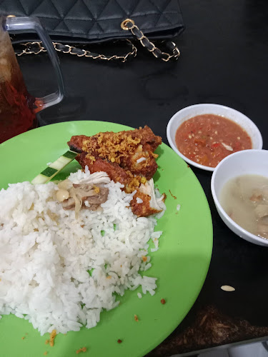 Warung Makan Kediri - Gastronomi dan perhotelan
