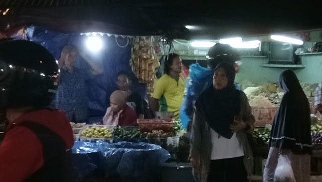 Comentarii opinii despre Pasar Induk Warung Jambu