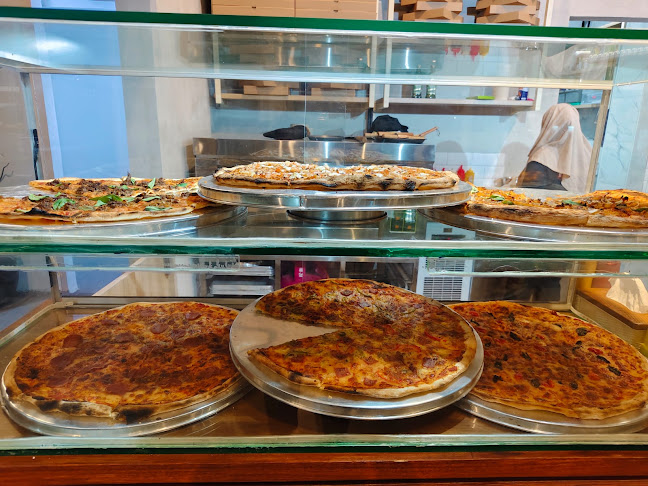 Sentra Kuliner Bogor, Jl. Bina Marga No.1 Lantai 2, Baranangsiang, Kec. Bogor Tim., Kota Bogor, Jawa Barat 16143