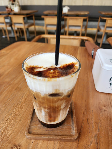 Tentrm coffee & dining