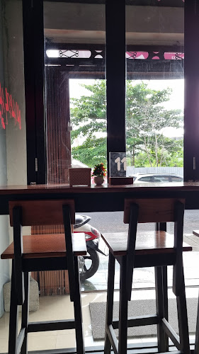 Comentarii opinii despre Moluccas Coffee & Eatery Ternate