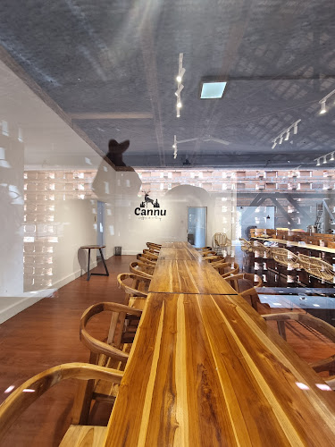 Comentarii opinii despre Cannu Coffee & Eatery
