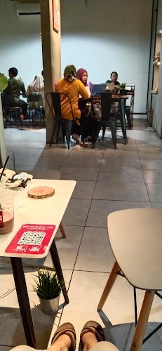 Opinii despre Kaganga Coffee - Boungenville în Kota Makassar - Gastronomi dan perhotelan