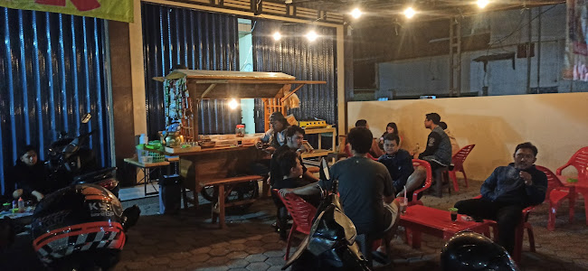 Angkringan sekuluduk