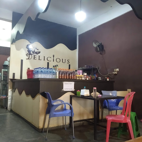 Delicious Café - Kota Pekanbaru