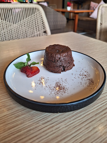 Comentarii opinii despre Cafe Coco Madeleine