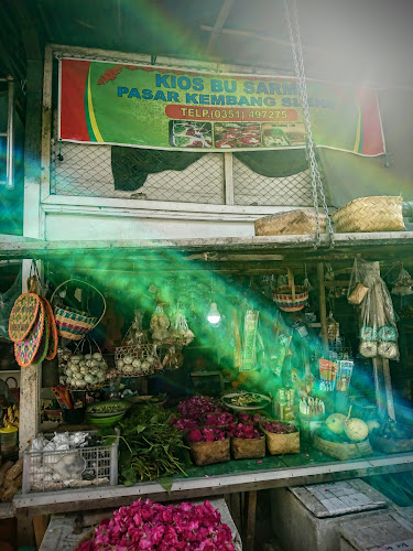 Opinii despre KIOS KEMBANG BU WARTI ^SARMI^ în Kota Madiun - Gastronomi dan perhotelan