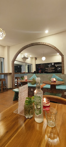 Opinii despre Bali Buda Renon în Kota Denpasar - Gastronomi dan perhotelan