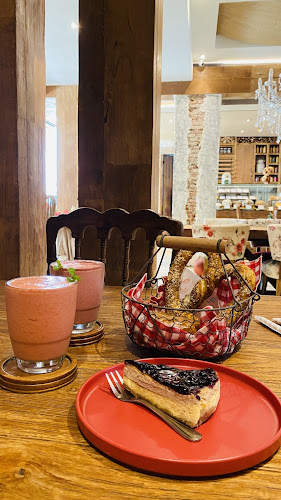 Jl. Guntur No.15, Oro-oro Dowo, Kec. Klojen, Kota Malang, Jawa Timur 65112