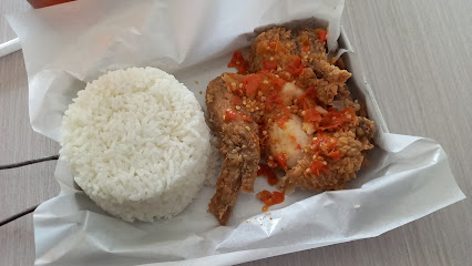 Ayam Larizza Talasalapang