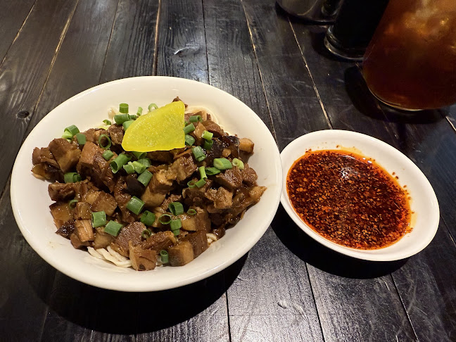 Comentarii opinii despre Joyi Bakes Cafe - Tiramisu Bingsoo Tea Dessert