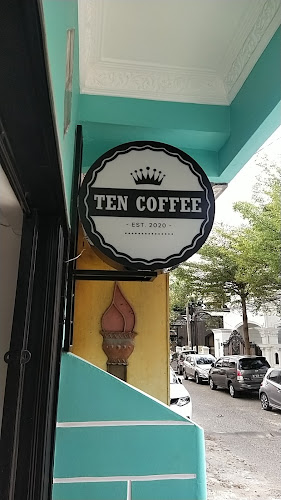 Jl. Dazam Raya No.10, Petisah Tengah, Kec. Medan Petisah, Kota Medan, Sumatera Utara 20112