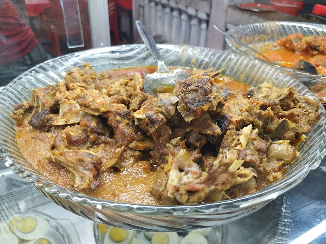 R. M. Kanse - Gastronomi dan perhotelan