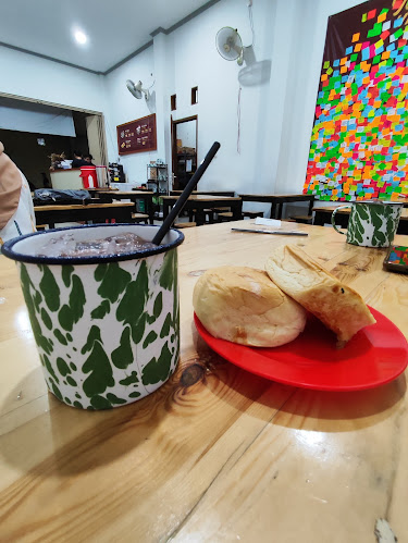 X3J3+6R7, Jl. Apollo No.100, Jombang Wetan, Kec. Jombang, Kota Cilegon, Banten 42411