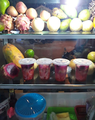 SOP BUAH DAN JUS BUAH RR - Gastronomi dan perhotelan