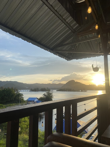 Ibiza Coffee Shop - Gastronomi dan perhotelan