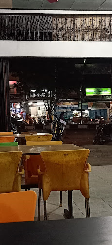 Opinii despre New Kopitiam în Kota Dumai - Gastronomi dan perhotelan