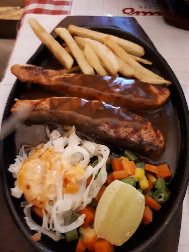 BONCAFE KUPANG INDAH - Gastronomi dan perhotelan