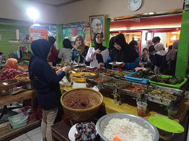 Comentarii opinii despre Warung Nasi Ma Eha