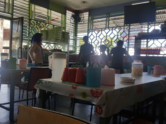 Opinii despre RM Tyas Ternate în Kota Ternate - Gastronomi dan perhotelan