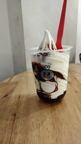 Opinii despre Mixue Jamin Ginting Medan în Kota Medan - Gastronomi dan perhotelan