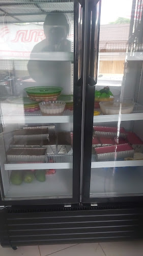 Jl. Imam Bonjol No.57, Keprabon, Kec. Banjarsari, Kota Surakarta, Jawa Tengah 57131