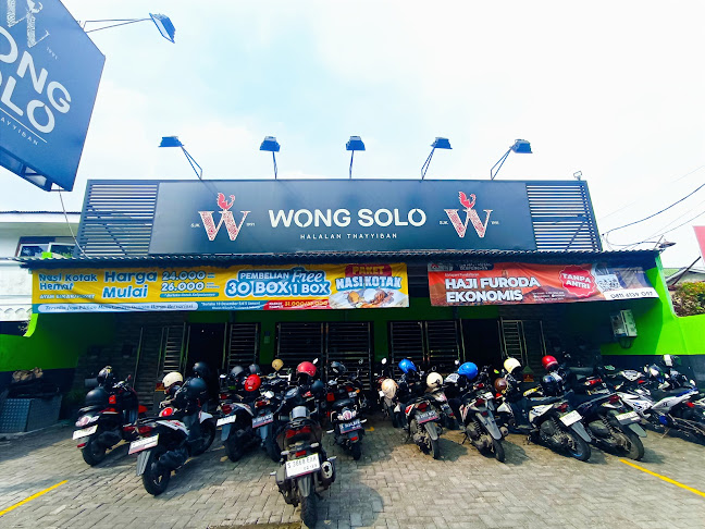 AYAM BAKAR WONG SOLO RUNGKUT MADYA - Surabaya