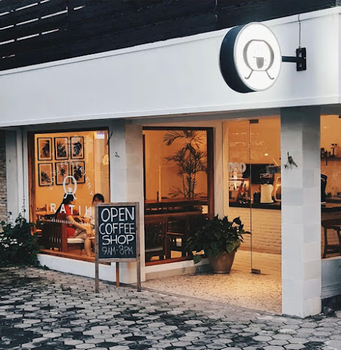 Ratih Coffee & Eatery