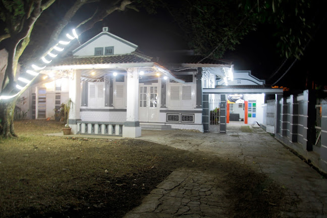 Imah parhon - Kab. Tasikmalaya