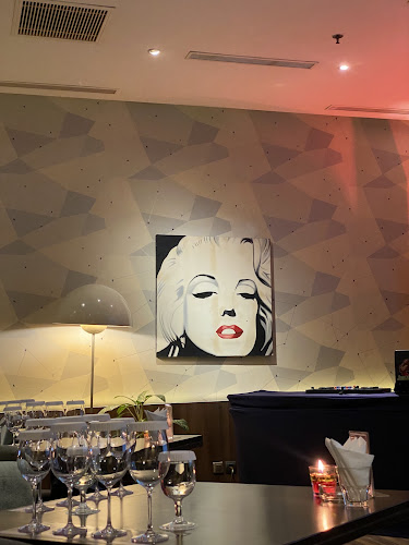 Comentarii opinii despre Peakwine at Holiday Inn Pasteur Bandung