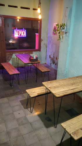 Opinii despre Bakso Damas Madiun în Kota Madiun - Gastronomi dan perhotelan