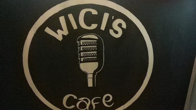 Opinii despre Wici's Café în Kota Batam - Gastronomi dan perhotelan