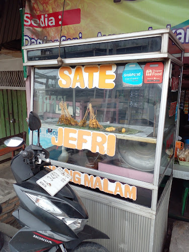 Opinii despre Sate Jefri în Kota Padang - Gastronomi dan perhotelan