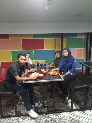 JIHAN BURGER - Gastronomi dan perhotelan