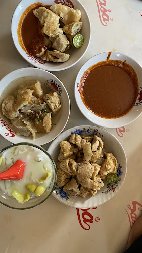 Jl. Ir. H. Juanda No.218, Lebakgede, Kecamatan Coblong, Kota Bandung, Jawa Barat 40135