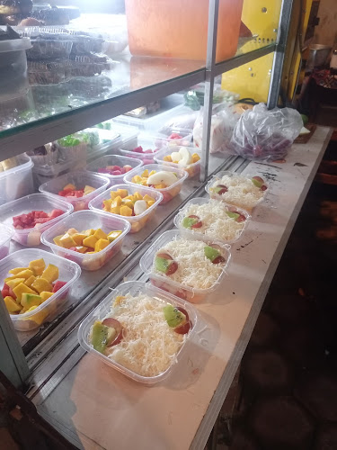 Opinii despre Toko Kue Basah “Bu Ida” în Kota Batu - Gastronomi dan perhotelan