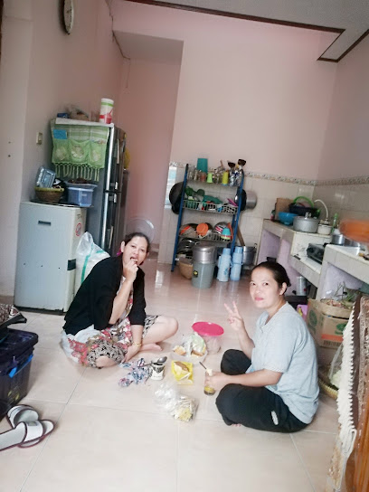 Papa & mama pastries