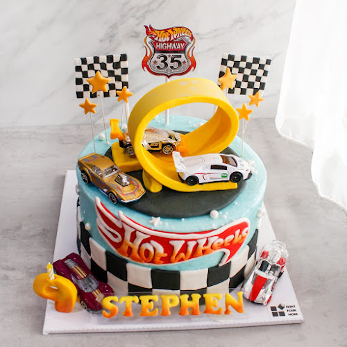 Eight Four More - Surabaya