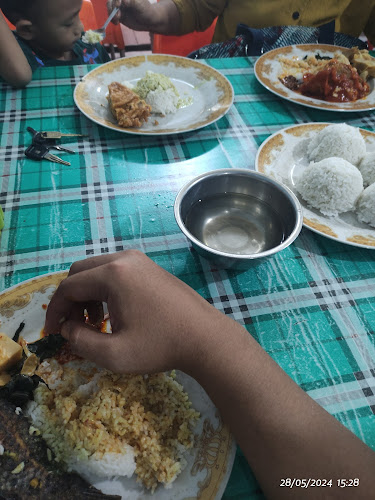 Rumah Makan Putra Buana - Kota Medan