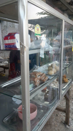 Opinii despre Gemblong Gemol Depok în Kota Depok - Gastronomi dan perhotelan