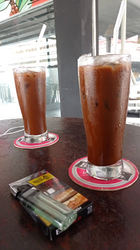 Opinii despre Lekker Resto & Cafe în Kota Balikpapan - Gastronomi dan perhotelan