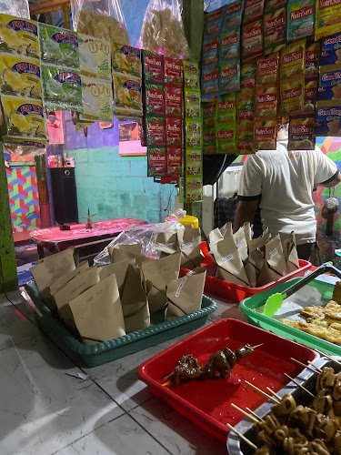 Opinii despre ANGKRINGAN ESKOPI în Kota Semarang - Gastronomi dan perhotelan