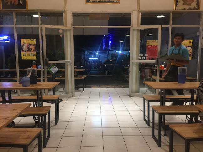 Ayam Kremes Selimut WR Pusat - Kota Cimahi